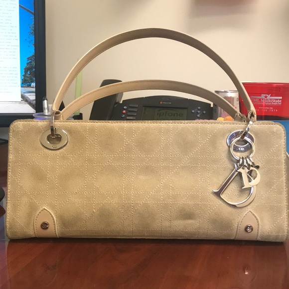 ::LAST CHANCE:: Lady Dior East West Bag - Picture 3 of 8